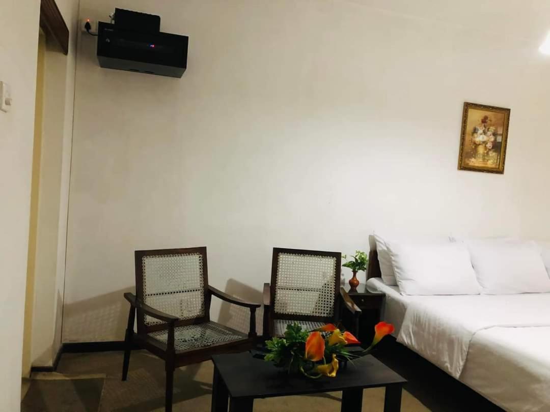 Mount Mary Inn Nuwara Eliya Rom bilde